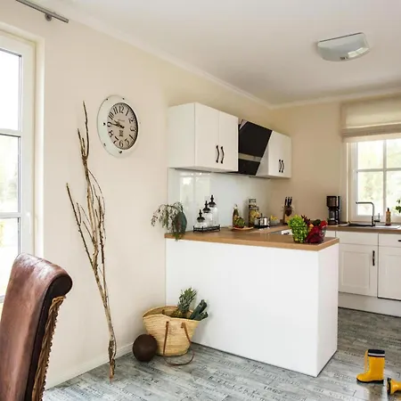 Luxushaus Bodstedt Mit Sauna Am Bodden Ferienhaus Fuhlendorf (Mecklenburg-Vorpommern)